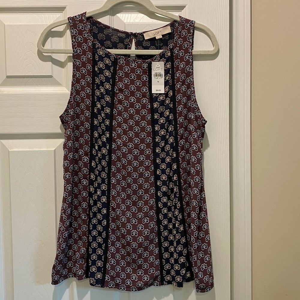 NWT LOFT Top, size medium